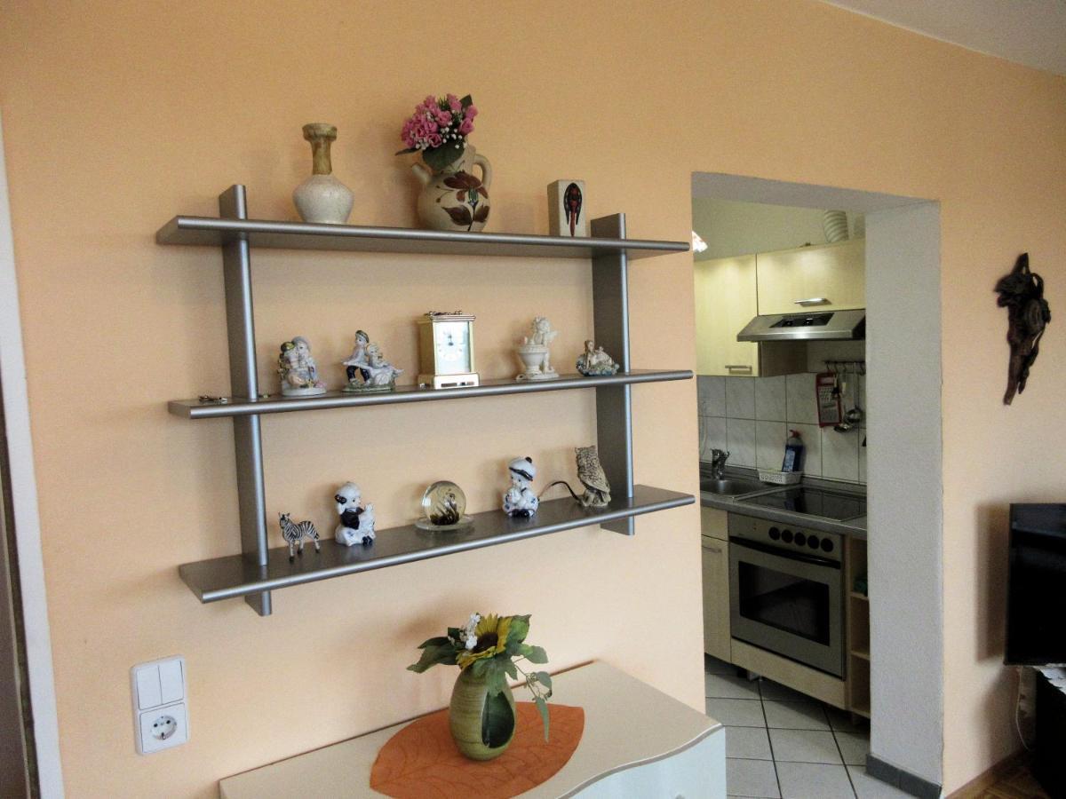 Private Apartment Near Fair Ground Hannover Ngoại thất bức ảnh